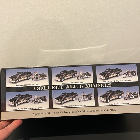 Vintage 95th Anniversary Dodge Ram Harley Davidson FXDWG Dyna Wide Glide - Picture 4 of 16